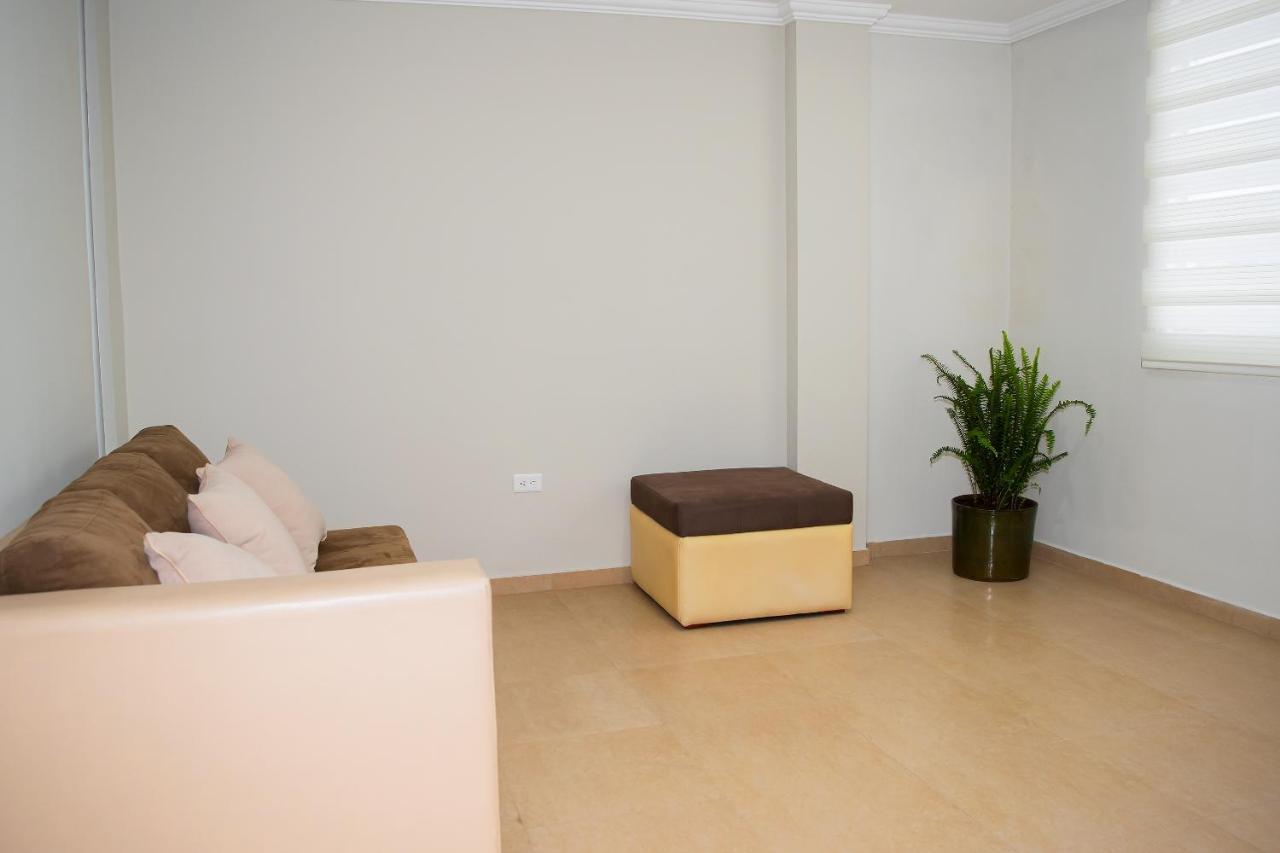 Illari Hotel Riobamba Zewnętrze zdjęcie