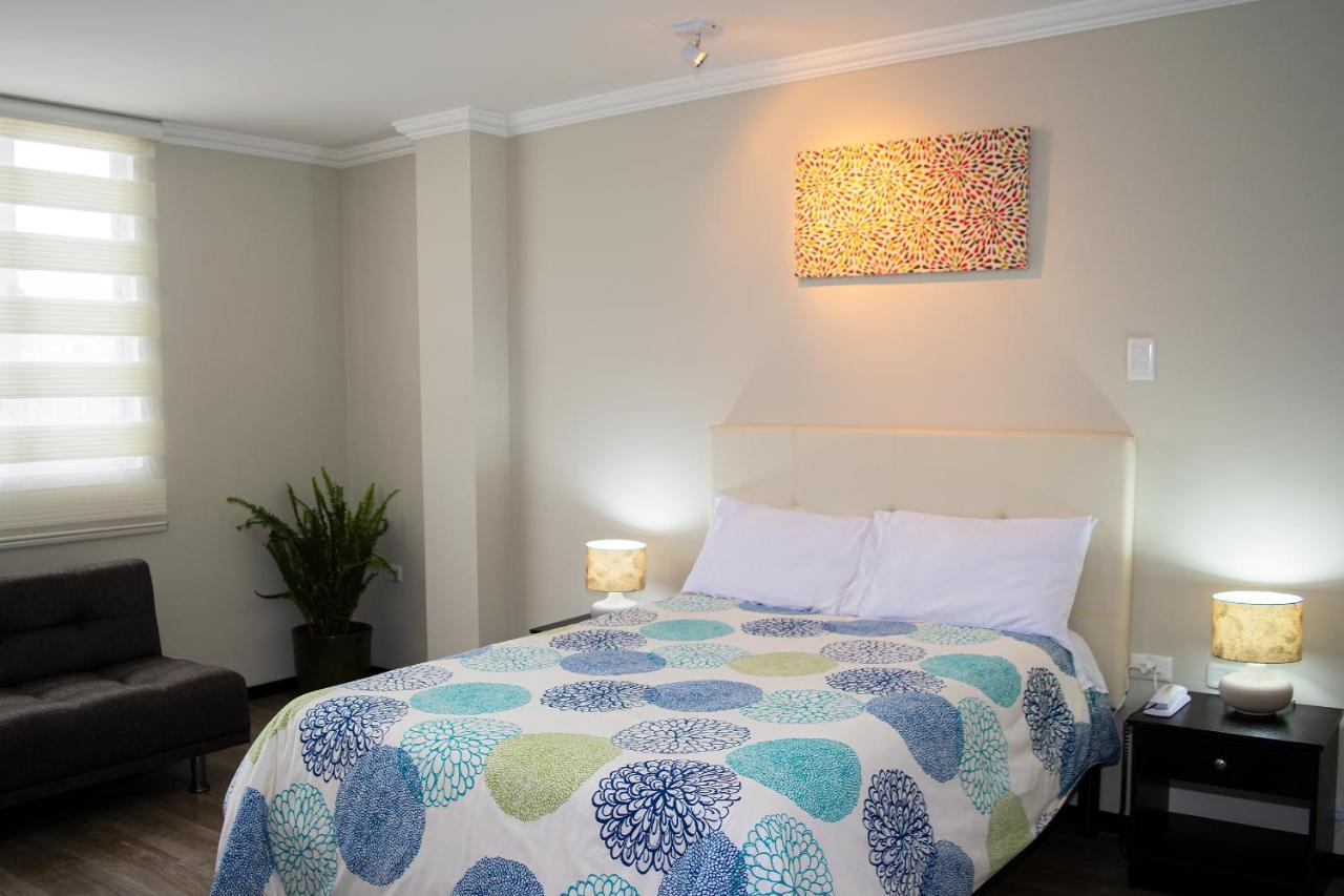 Illari Hotel Riobamba Zewnętrze zdjęcie