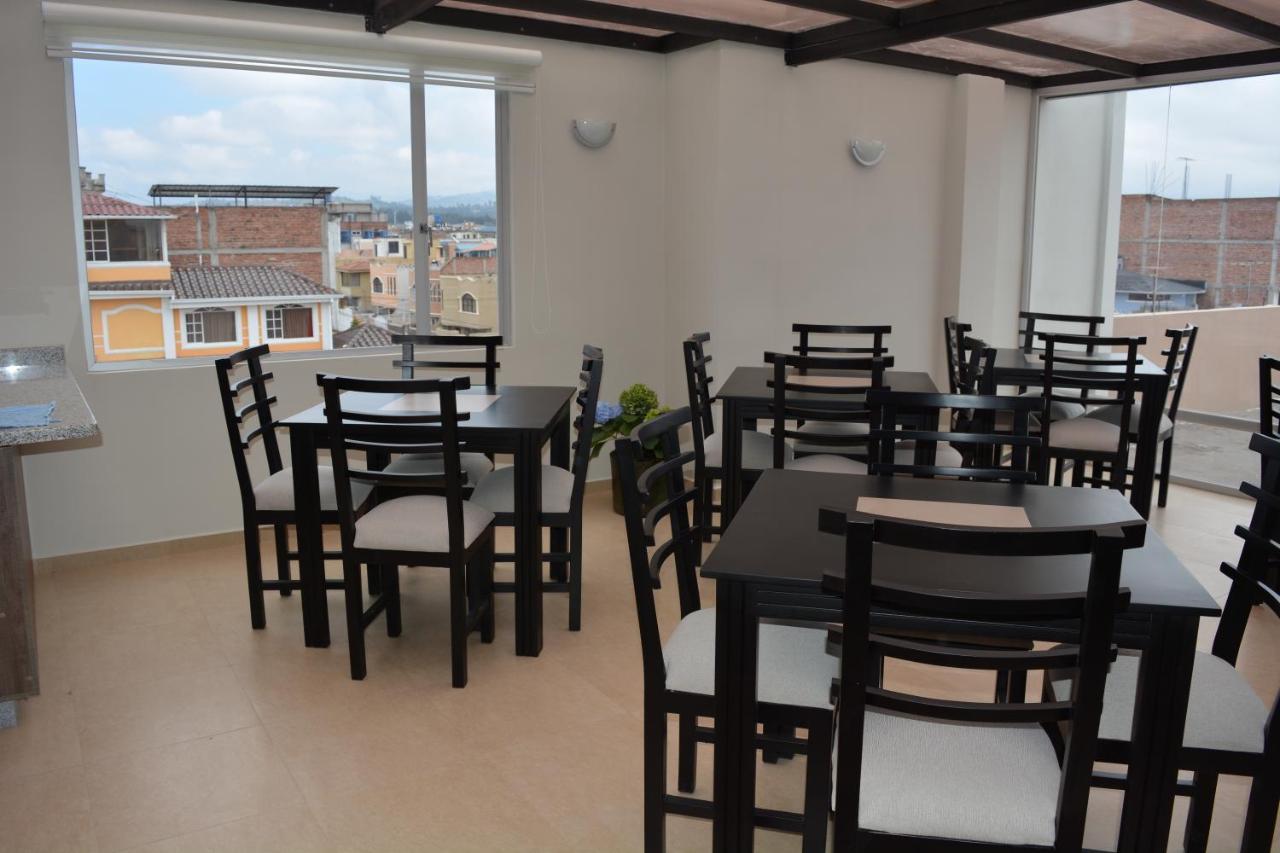 Illari Hotel Riobamba Zewnętrze zdjęcie